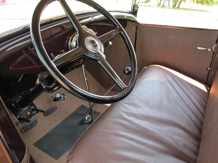 Ford Model A Roadster Pickup 1930 года  (фото 9 из 11)